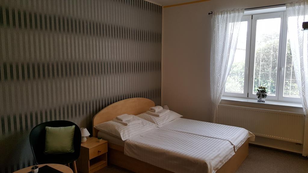 Villa Rozarka Stare Mesto  エクステリア 写真