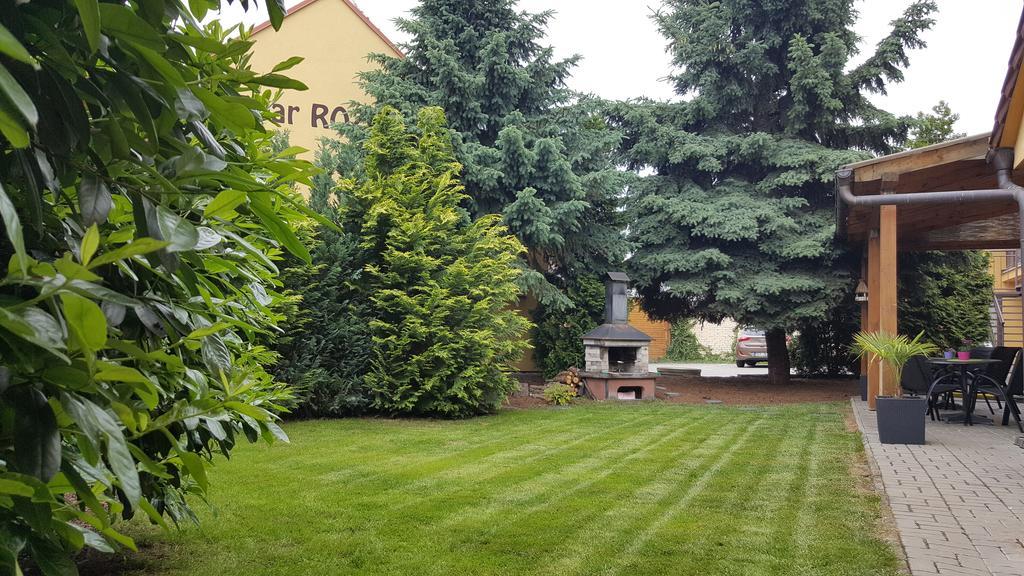 Villa Rozarka Stare Mesto  エクステリア 写真